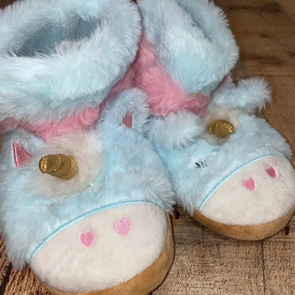 Wonder Nation Little Girl & Big Girl Unicorn Slipper, Sizes 13/1
